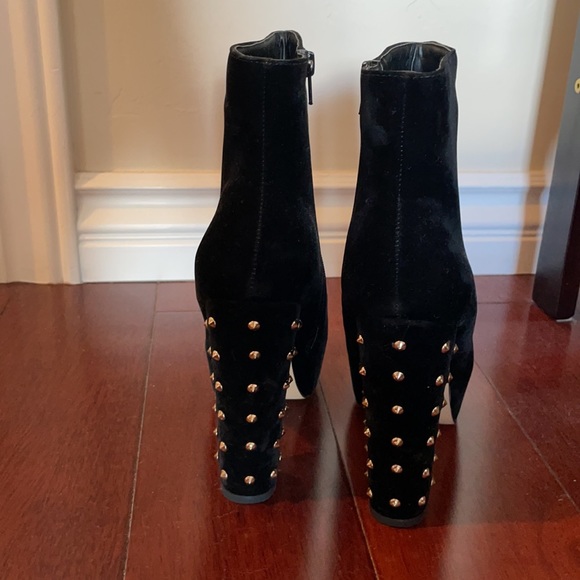 Studded velvet block heels - Picture 2 of 2